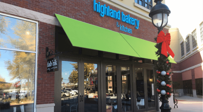 Highland Bakery store front